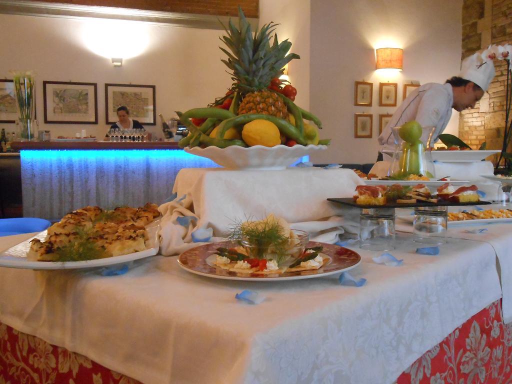 Lo Spedalicchio Hotel Бастия Умбра Екстериор снимка