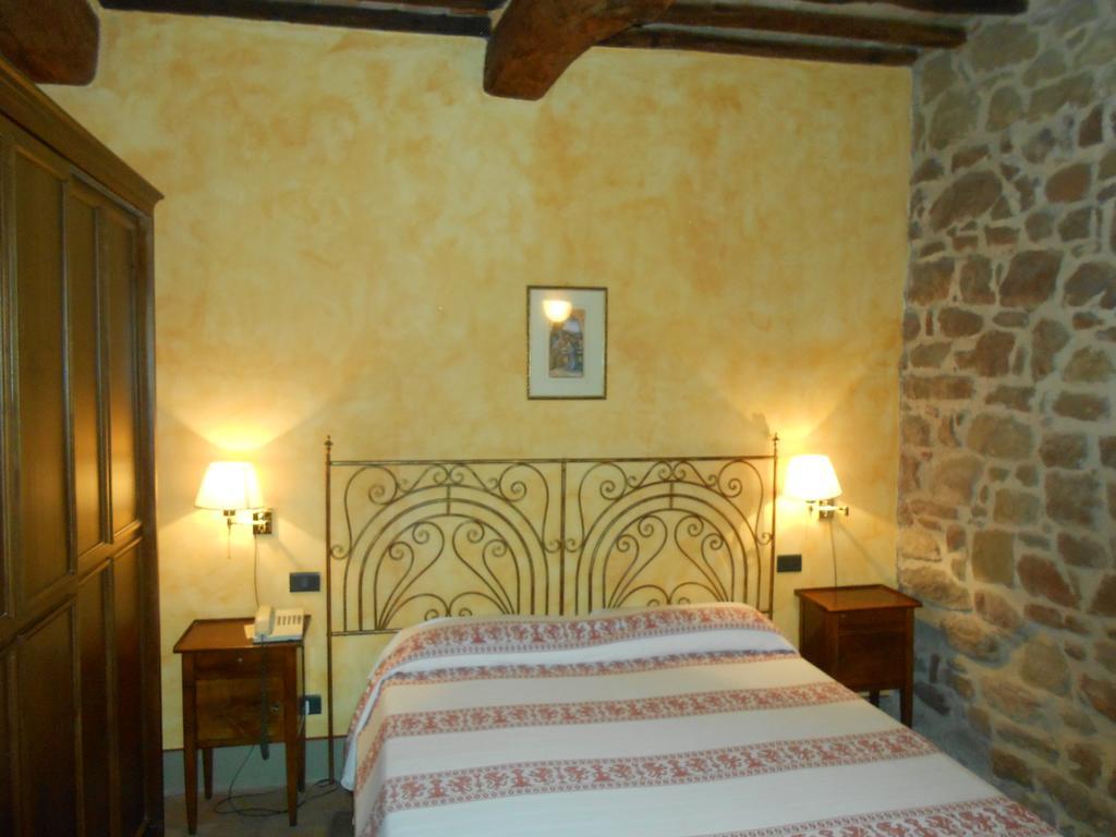 Lo Spedalicchio Hotel Бастия Умбра Екстериор снимка