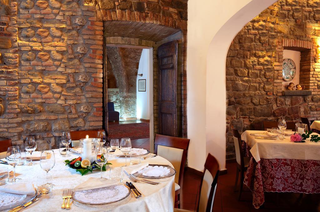 Lo Spedalicchio Hotel Бастия Умбра Екстериор снимка